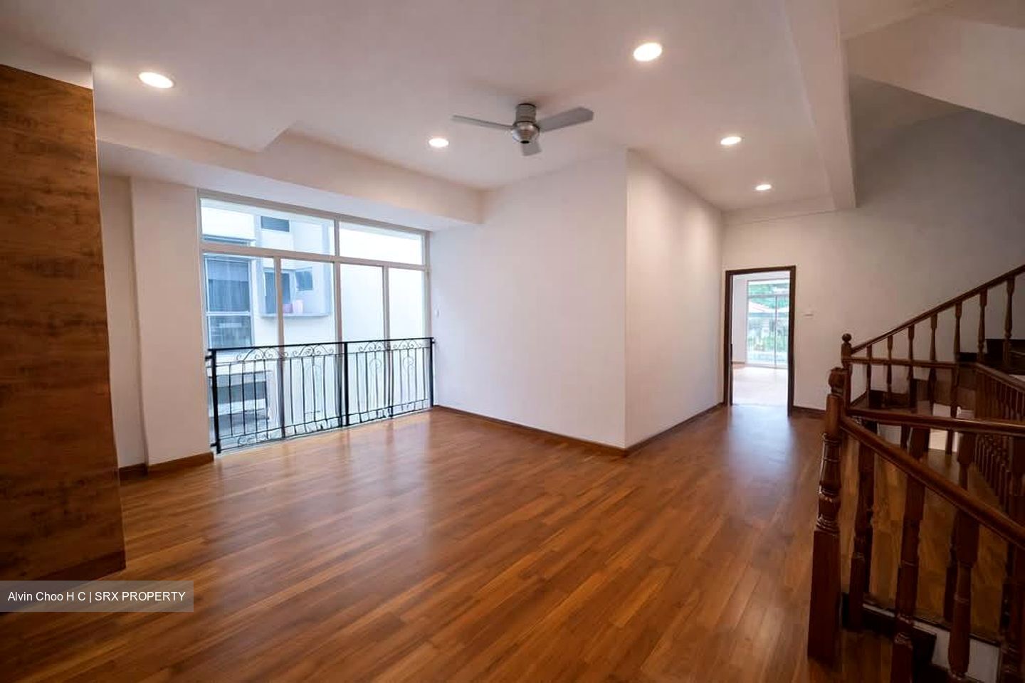 People's Garden (D19), Terrace #633408241